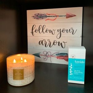 BLACK FRIDAY DEAL! Lavido Age Away Replenishing Cream. NIB.